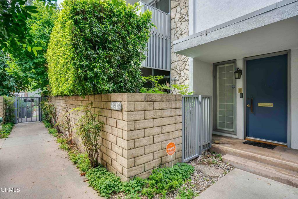 Burbank, CA 91505,4213 Sarah ST #22