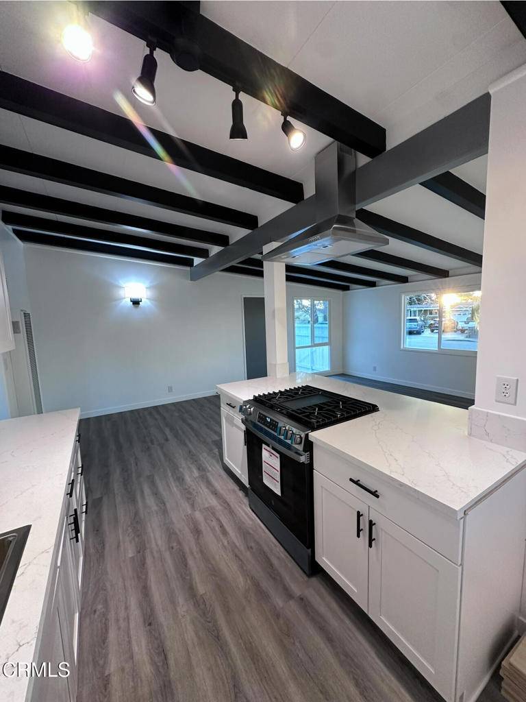 Oxnard, CA 93035,924 Piedmont ST