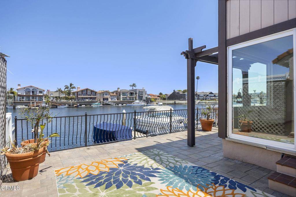 Oxnard, CA 93035,2120 Jamestown WAY