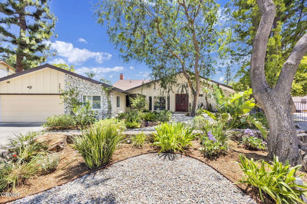 Northridge, CA 91324,9816 Calvin Avenue