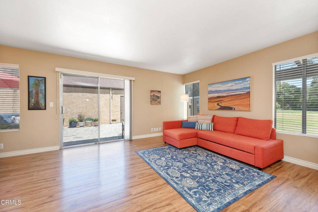Ventura, CA 93003,1528 Towhee CT