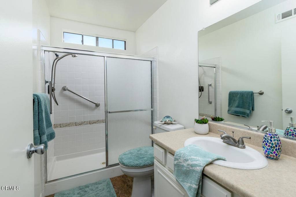 Camarillo, CA 93012,33208 Village 33