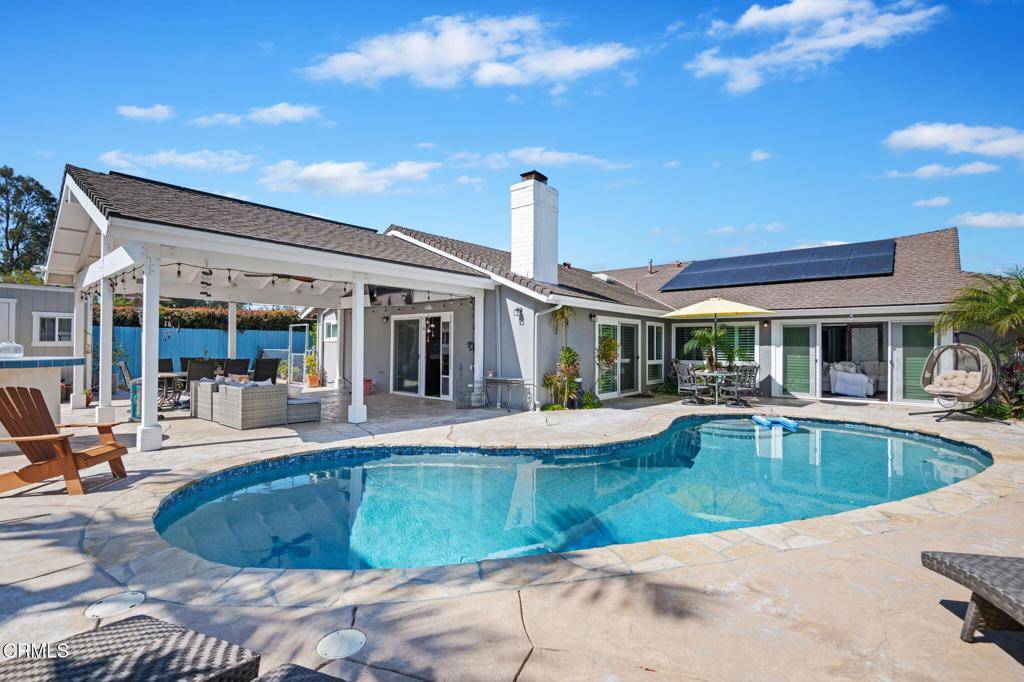 Ventura, CA 93003,246 Crestwood AVE