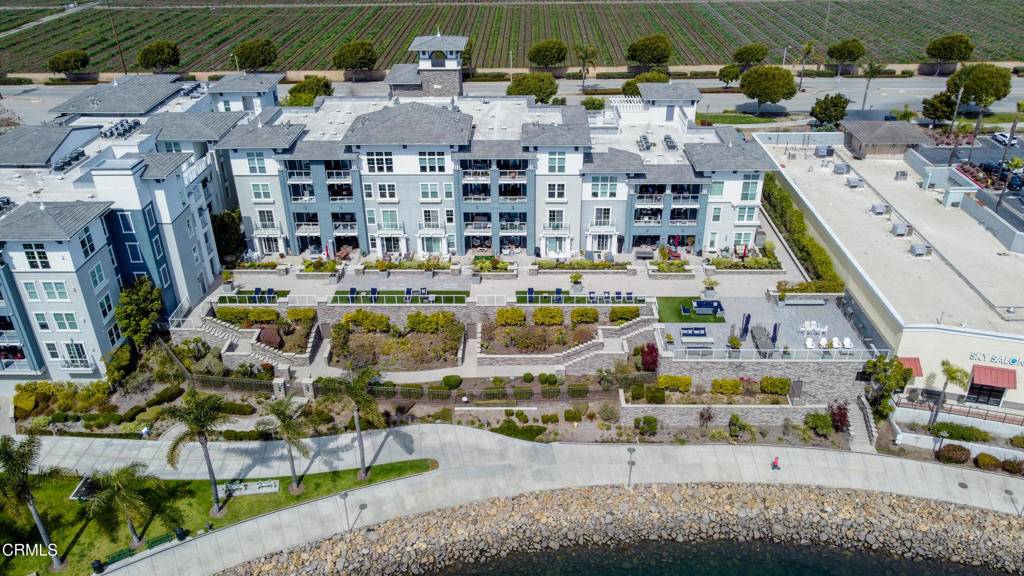 Oxnard, CA 93035,4012 Tradewinds DR #101