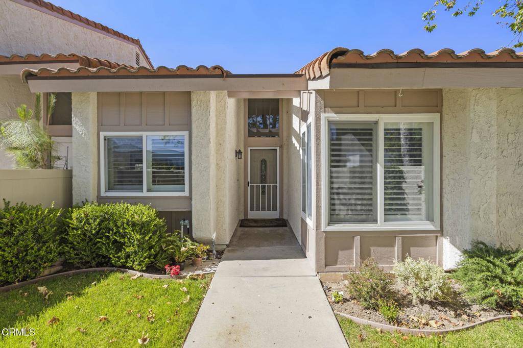 Thousand Oaks, CA 91362,2036 Birchdale CT