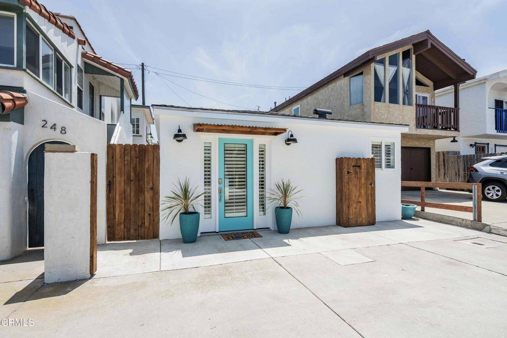 Oxnard, CA 93035,244 Cahuenga DR