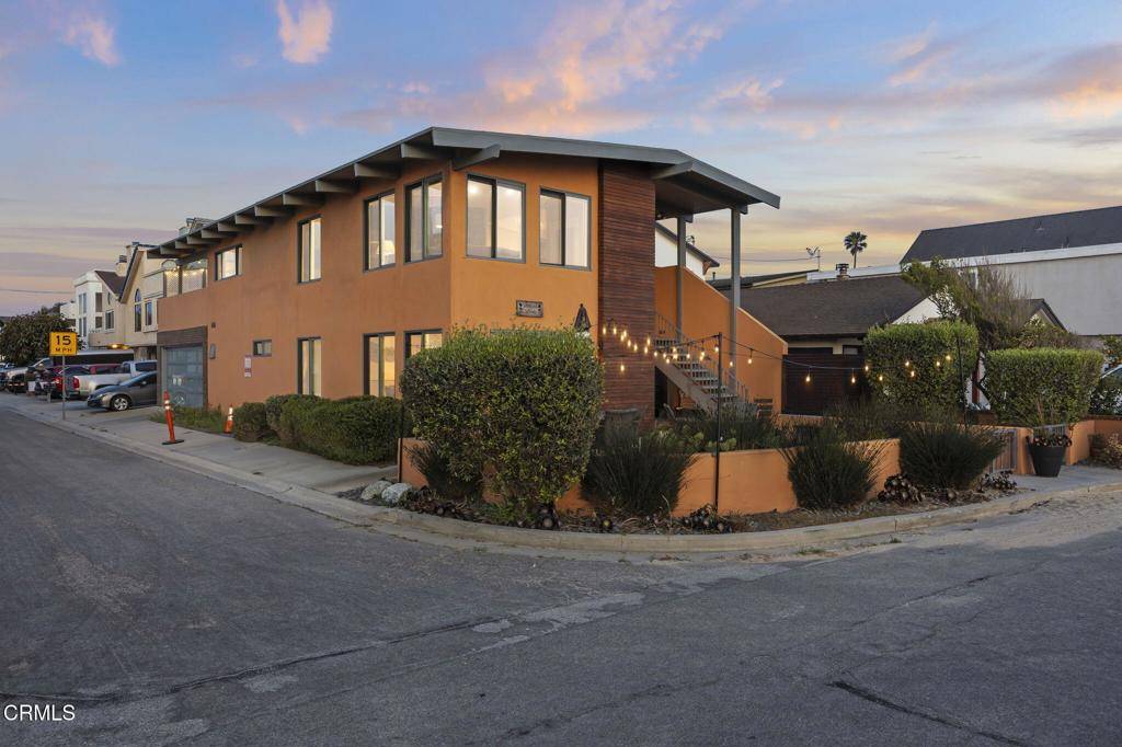 Oxnard, CA 93035,2924 Lakeshore CT