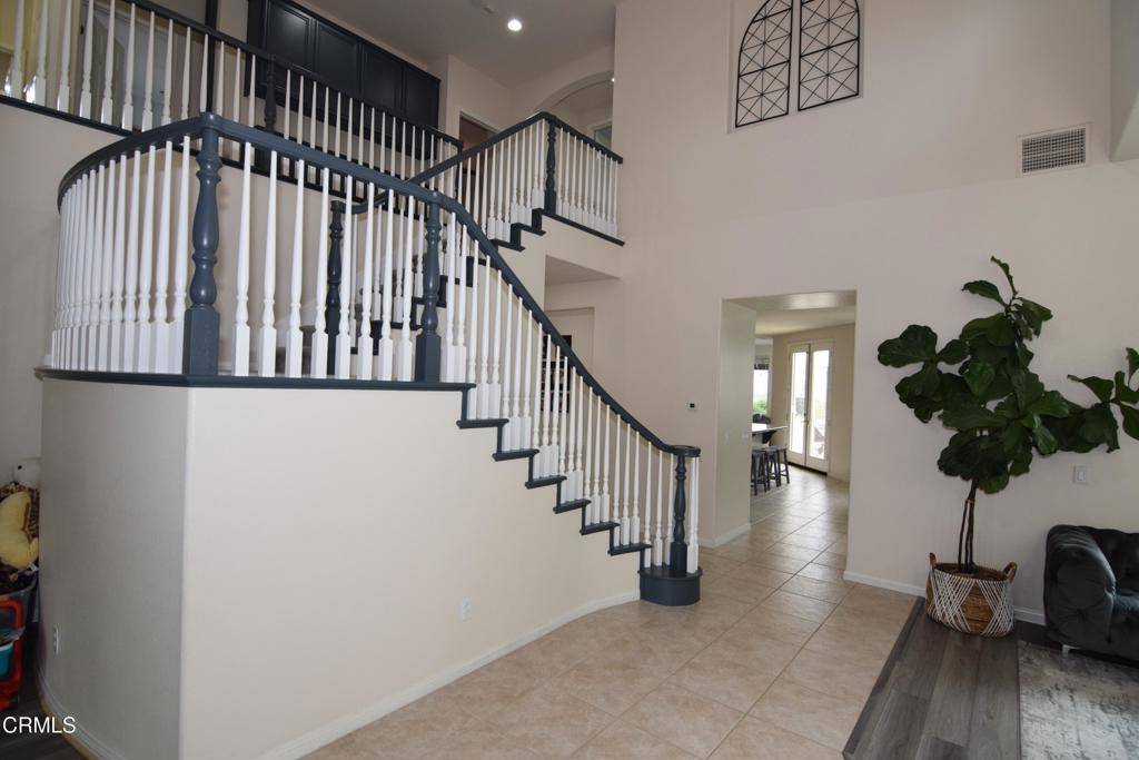 Saugus, CA 91390,28469 Horseshoe CIR