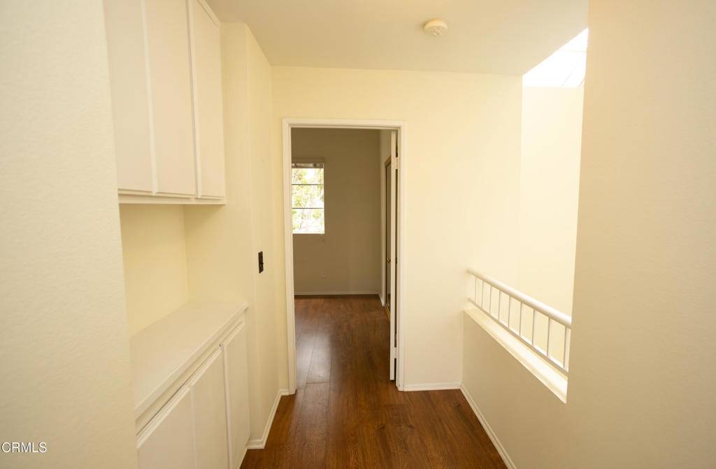 934 Barber LN Ventura, CA 93003