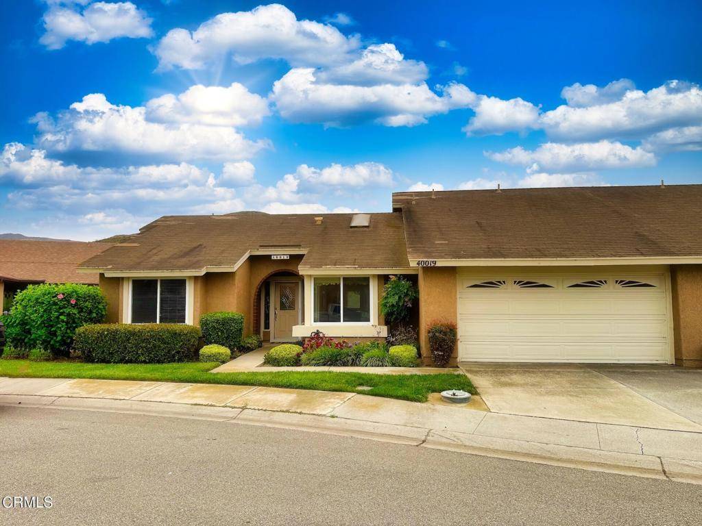 Camarillo, CA 93012,40019 Village 40