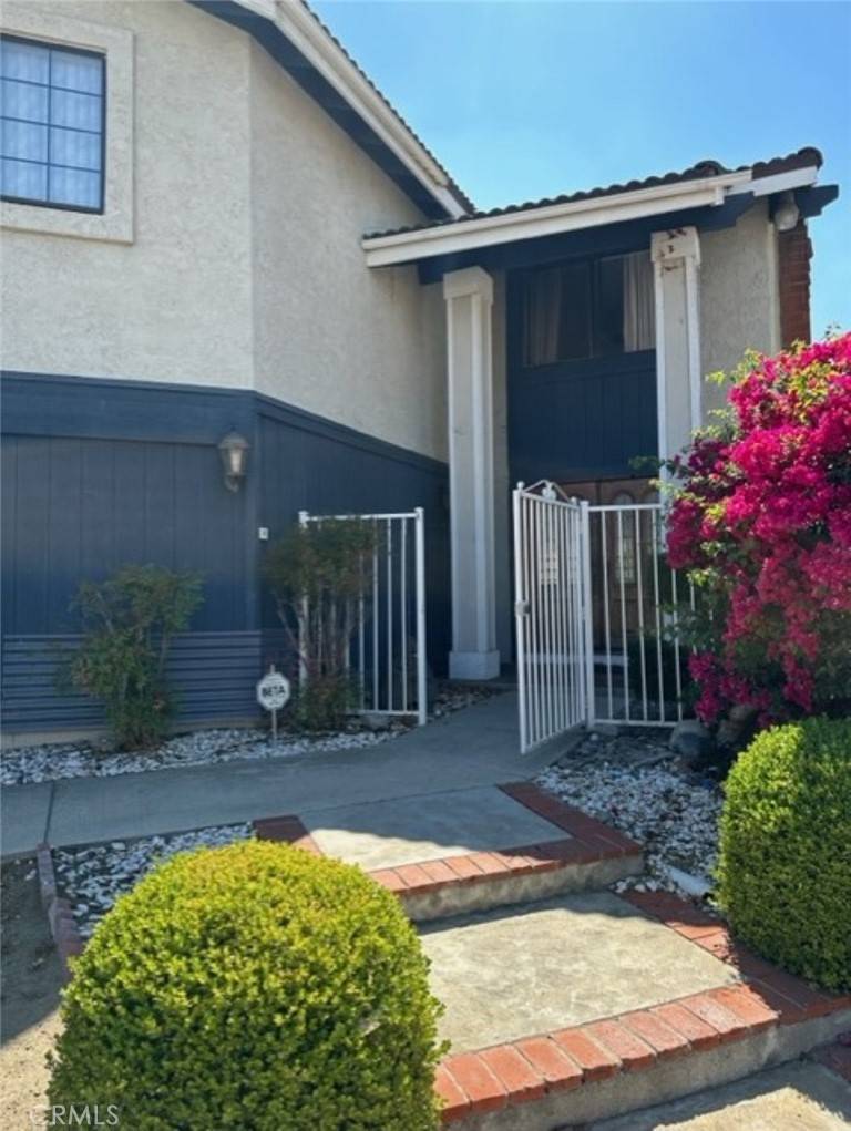 Montebello, CA 90640,1005 Salerno