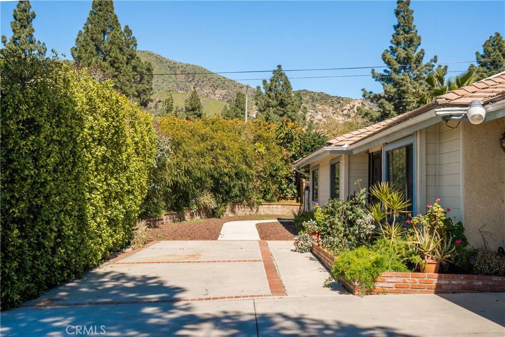 Sylmar, CA 91342,15866 Mc Queen ST
