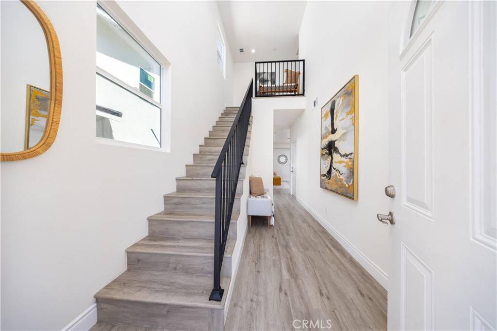Pomona, CA 91768,763 Lewis ST