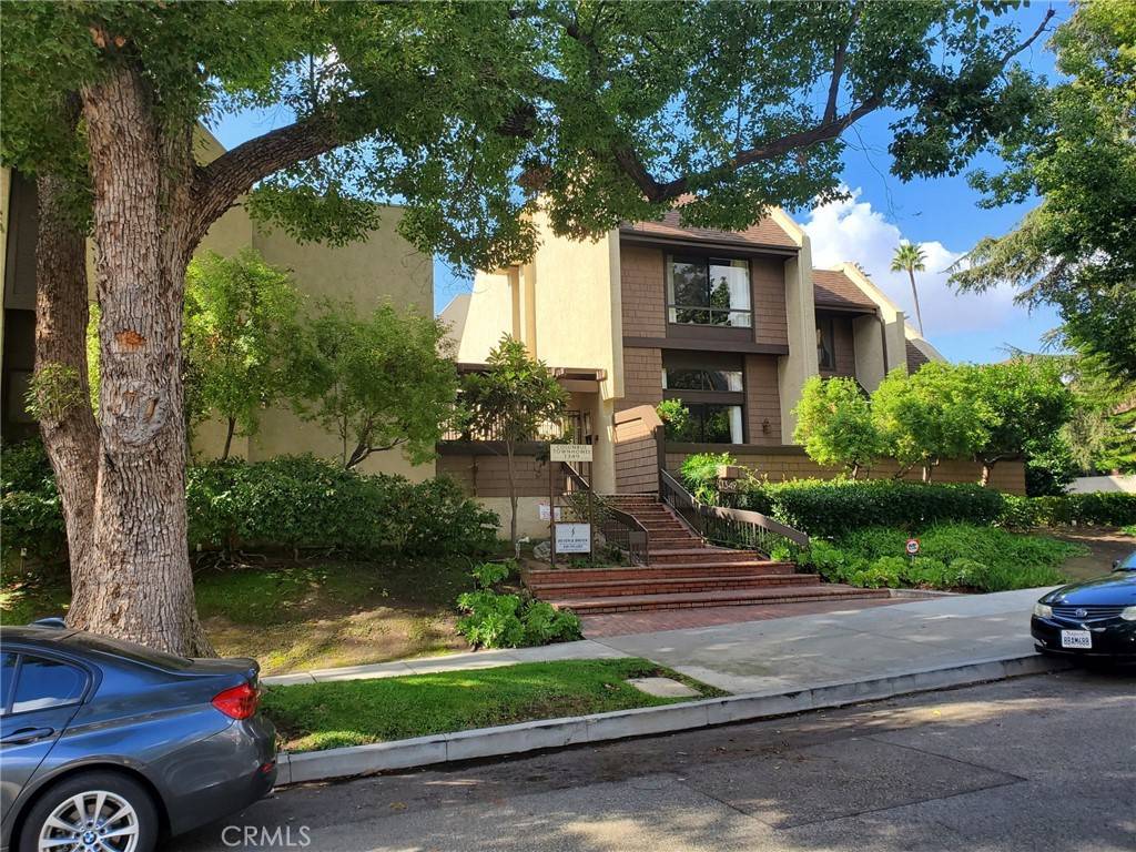 Glendale, CA 91202,1349 N Columbus AVE #2