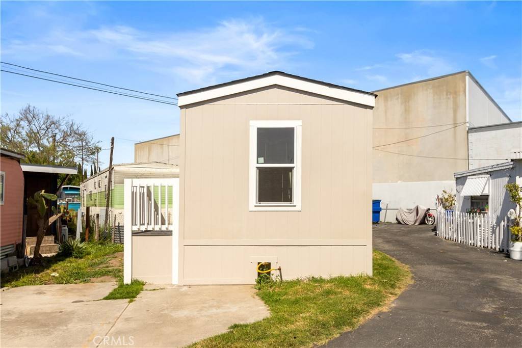 Bell Gardens, CA 90201,8422 Garfield AVE #29