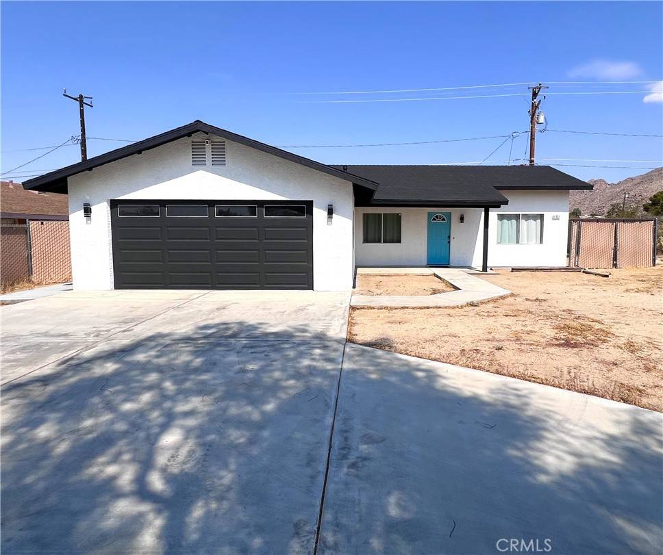 Joshua Tree, CA 92252,61951 Grand View CIR