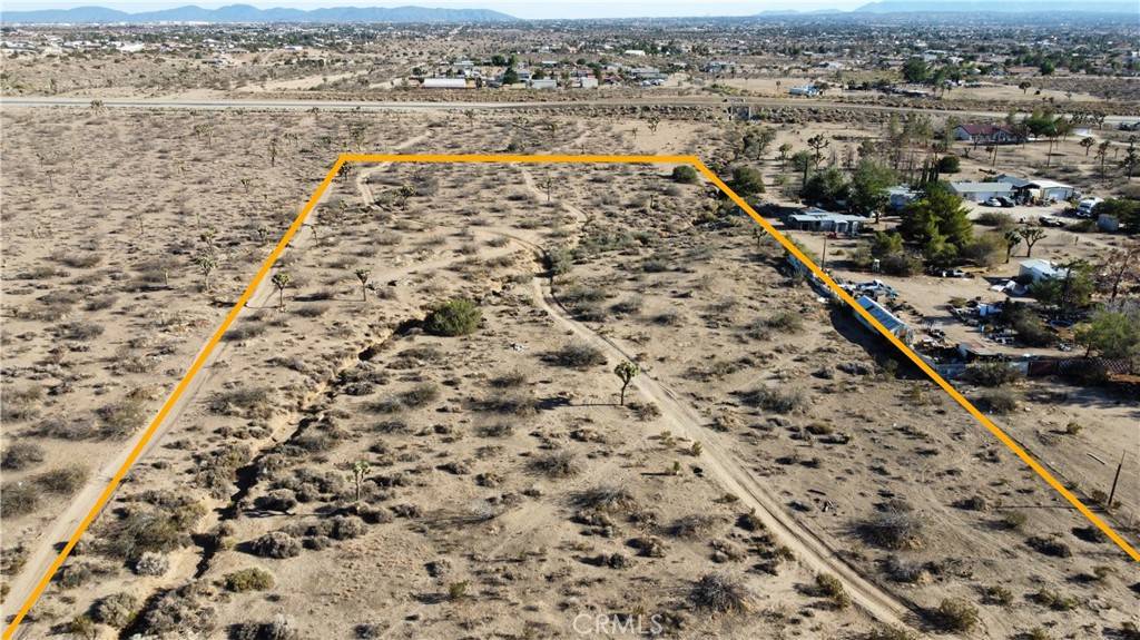 Oak Hills, CA 92344,0 Desert LN