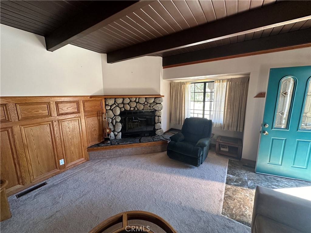 Sugarloaf, CA 92386,154 Riverside AVE