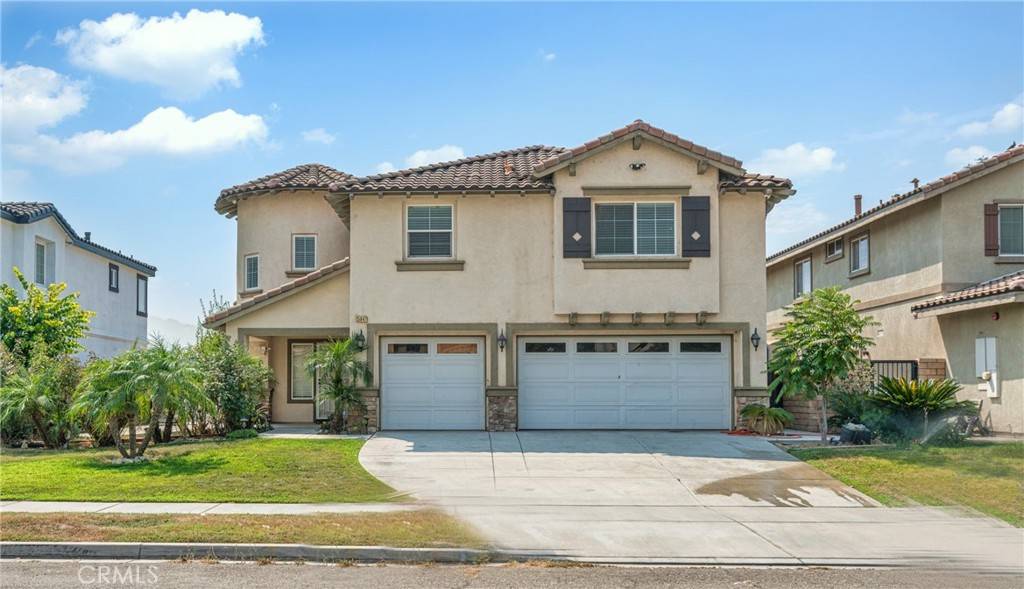 Fontana, CA 92335,15647 Fontlee LN