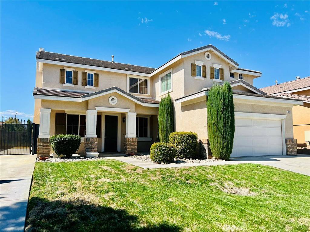 Lancaster, CA 93536,43725 Windrose PL