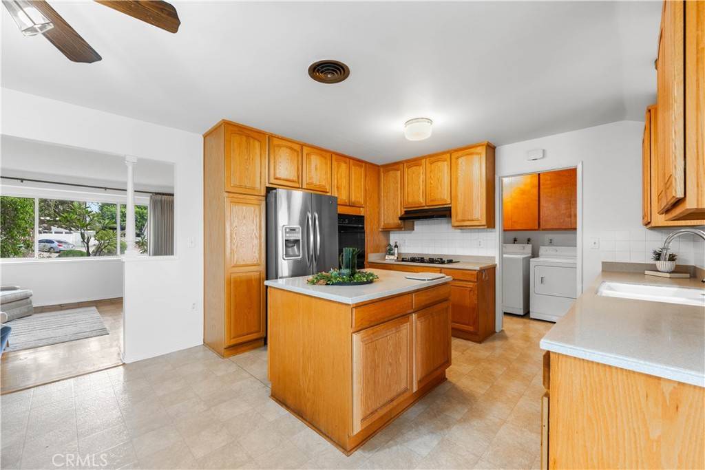 Monterey Park, CA 91755,1711 Tyler DR