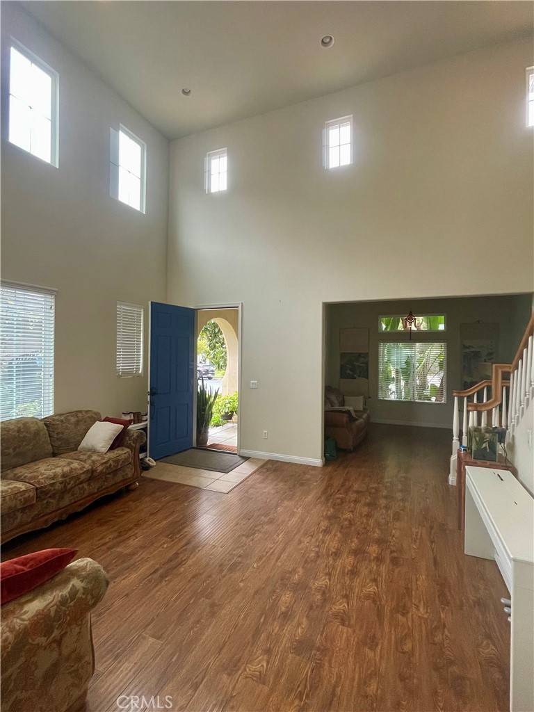 Azusa, CA 91702,20 Silver Forest CT