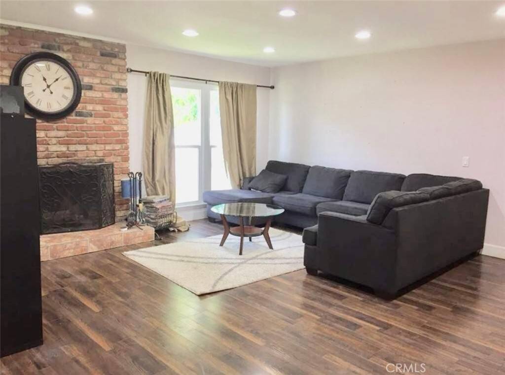 Woodland Hills, CA 91367,5650 Valley Circle BLVD