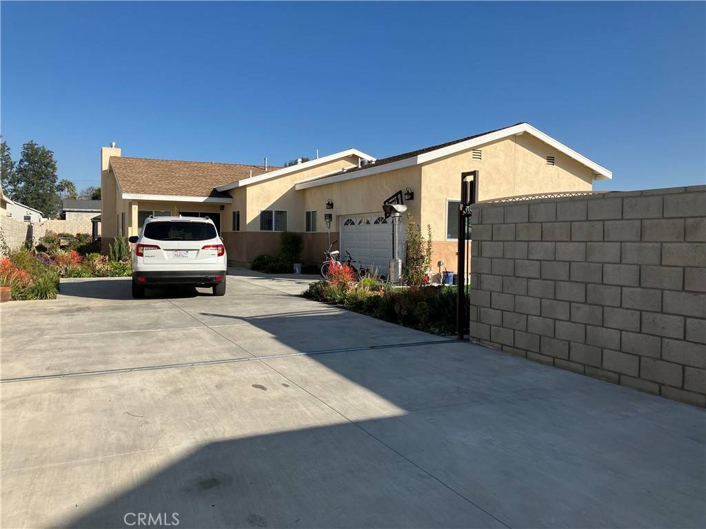 Fontana, CA 92336,17548 Court ST