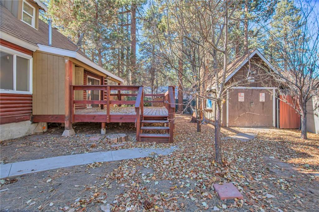 Big Bear City, CA 92314,445 Barrett WAY