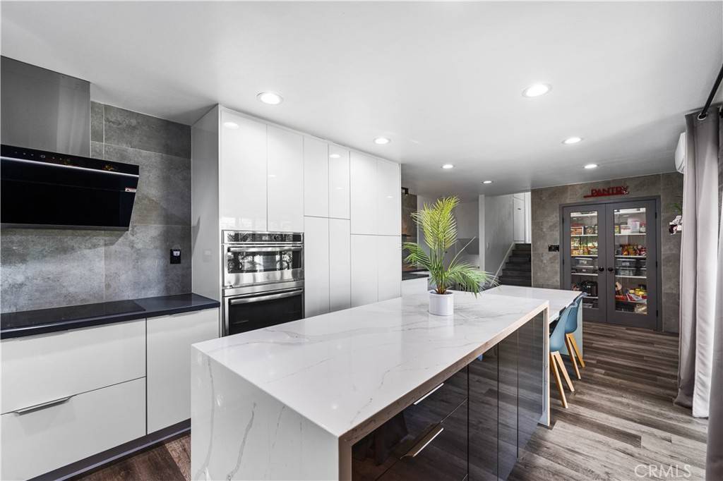 Hacienda Heights, CA 91745,2212 Montera DR