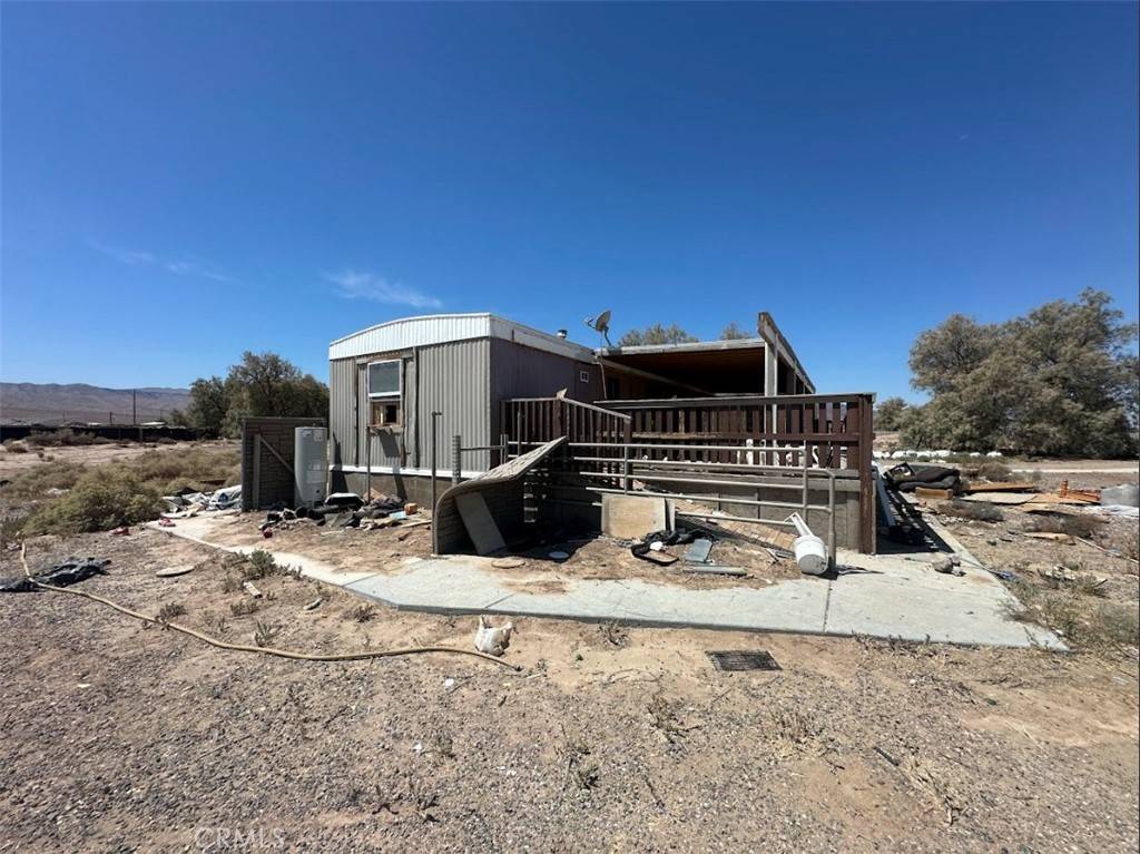 30453 Berry RD Newberry Springs, CA 92365