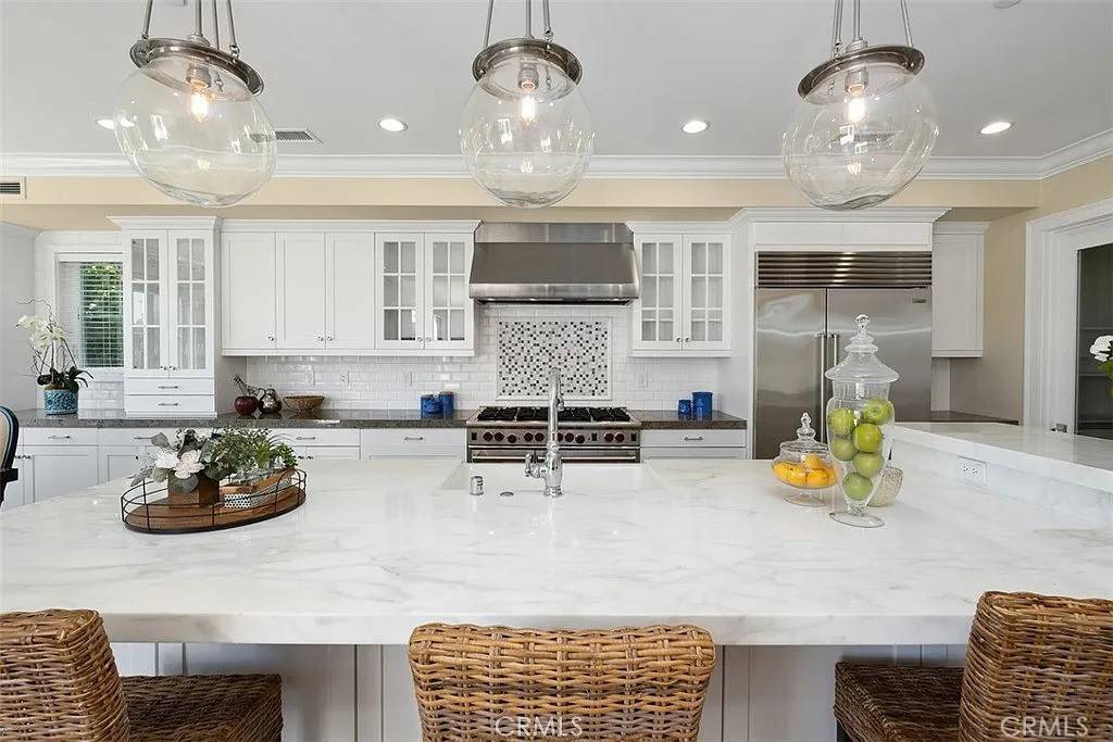 Newport Beach, CA 92660,4 Summer House LN
