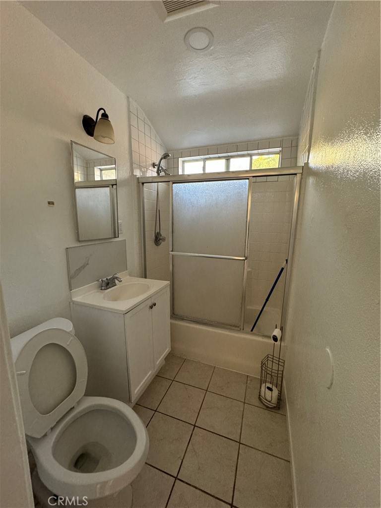 Los Angeles, CA 90032,2404 N Eastern AVE