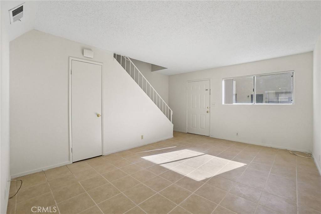 Upland, CA 91786,120 N 13th AVE