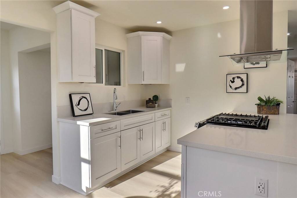 Glendale, CA 91201,611 Davis AVE