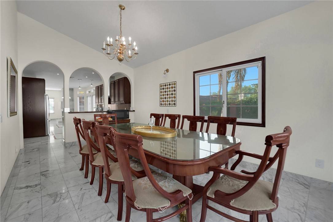 West Covina, CA 91791,1048 Highlight DR