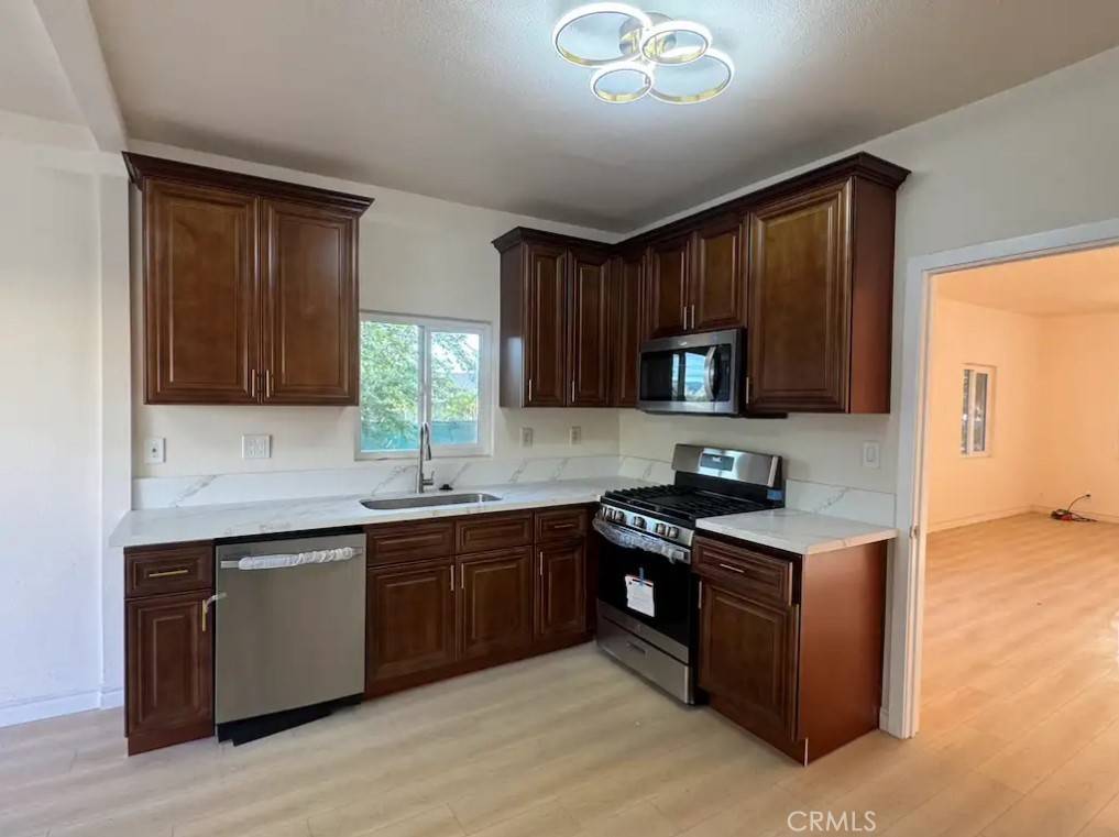 Colton, CA 92324,706 S 8th ST
