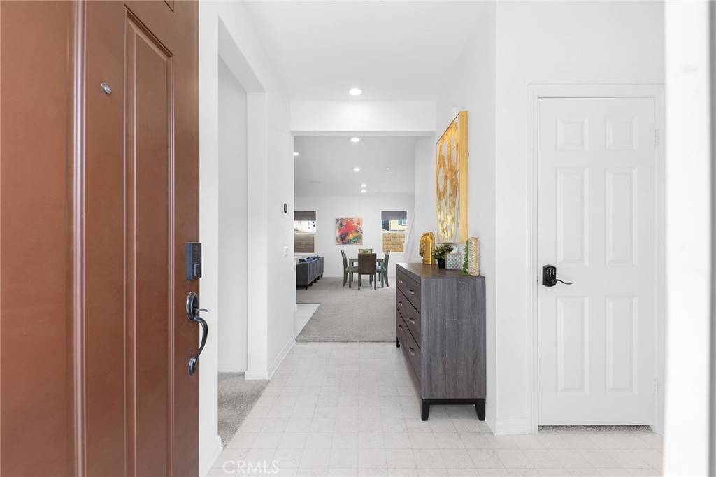Ontario, CA 91761,4014 E Catalina ST