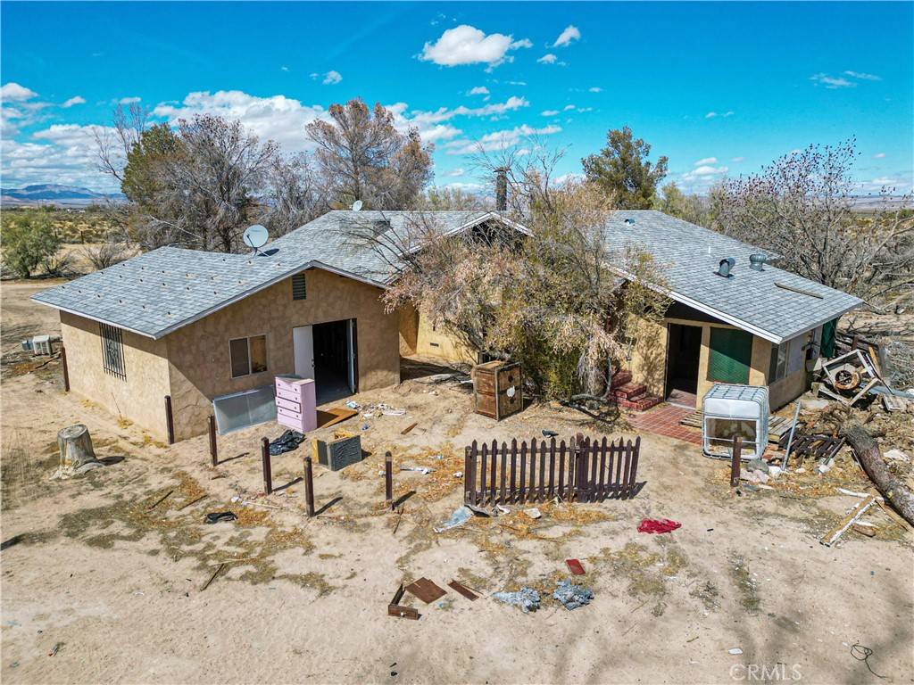 Yermo, CA 92398,45200 Camelot DR