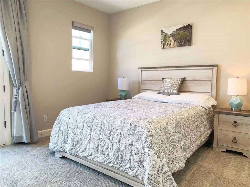 Irvine, CA 92620,68 Quentin