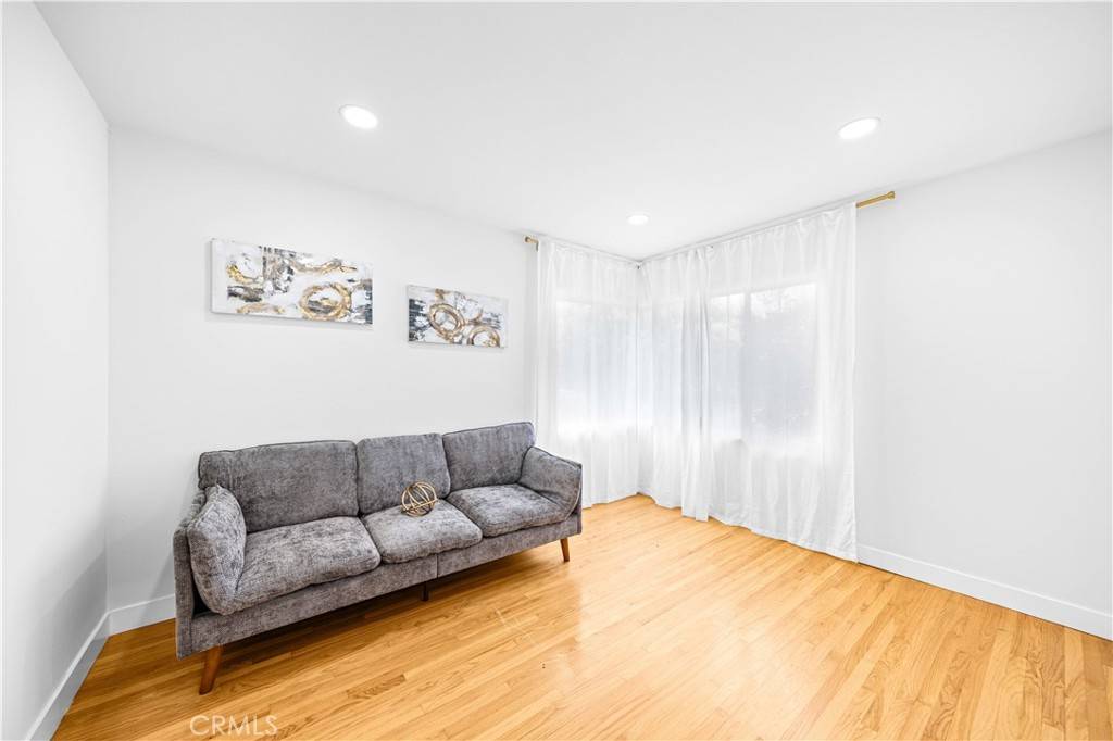 Ontario, CA 91762,934 W Bonnie Brae Ct