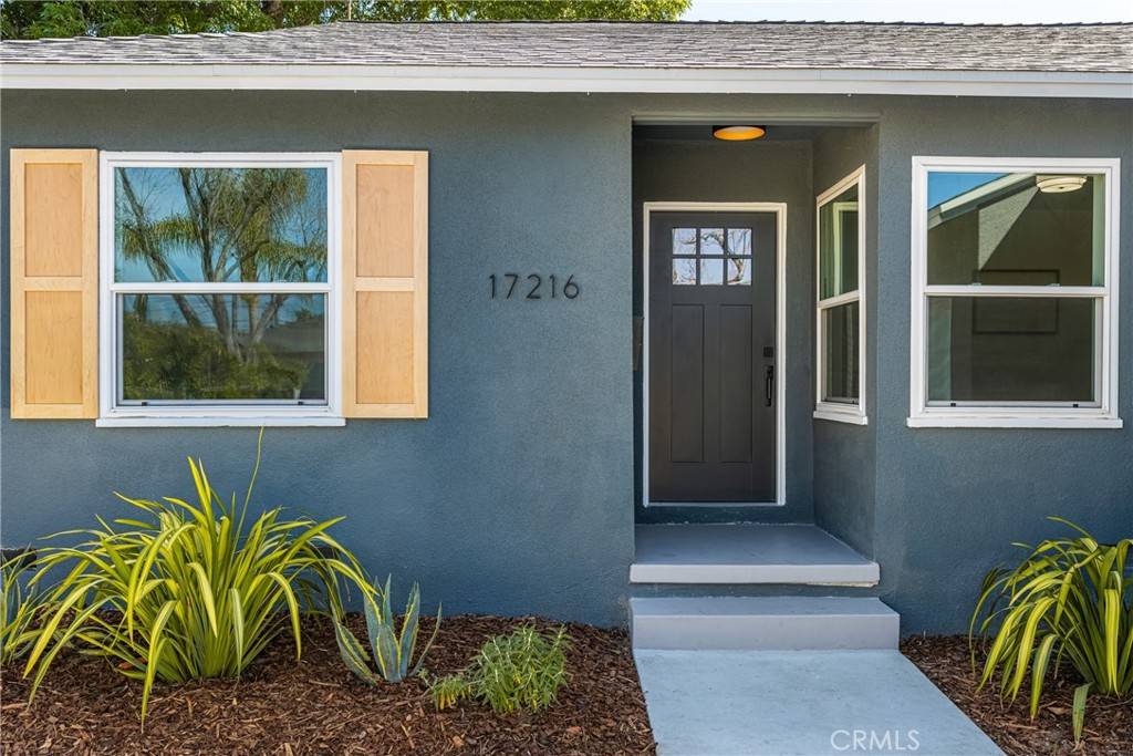 Van Nuys, CA 91406,17216 Lorne ST