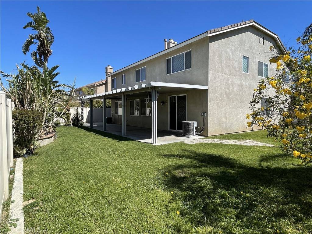 Eastvale, CA 92880,6727 Angus ST