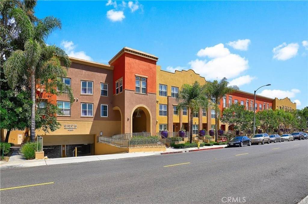 Alhambra, CA 91801,68 E Bay State ST #3F