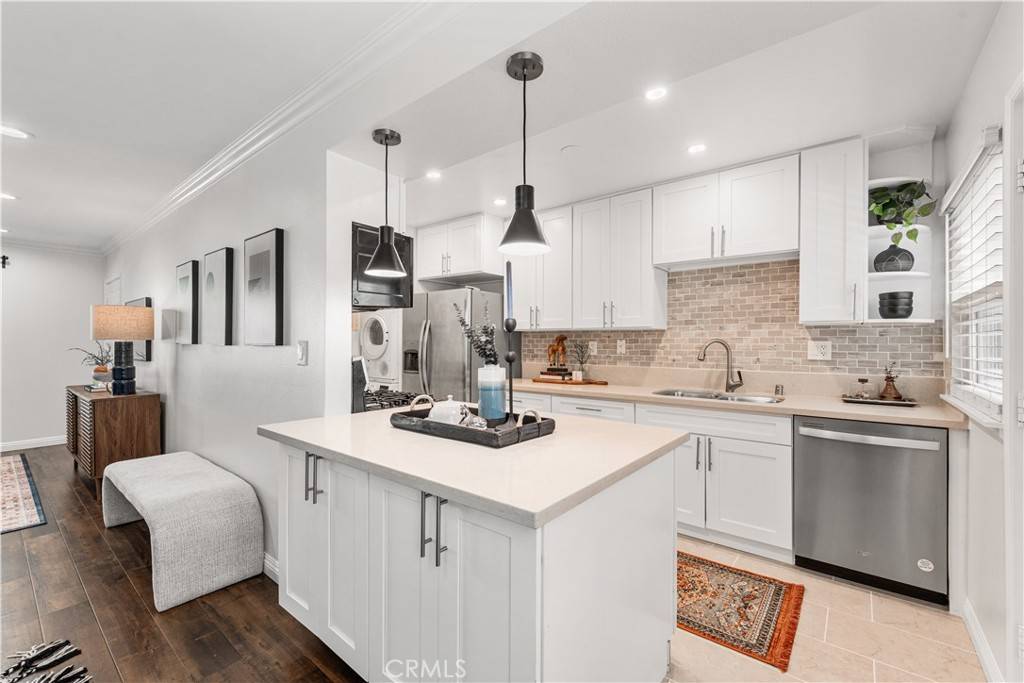 Los Angeles, CA 90016,3614 Kalsman DR #1