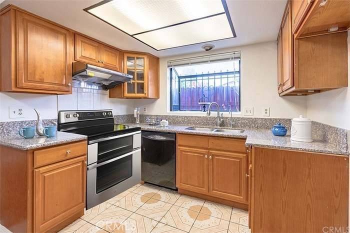 El Monte, CA 91732,3693 Durfee AVE