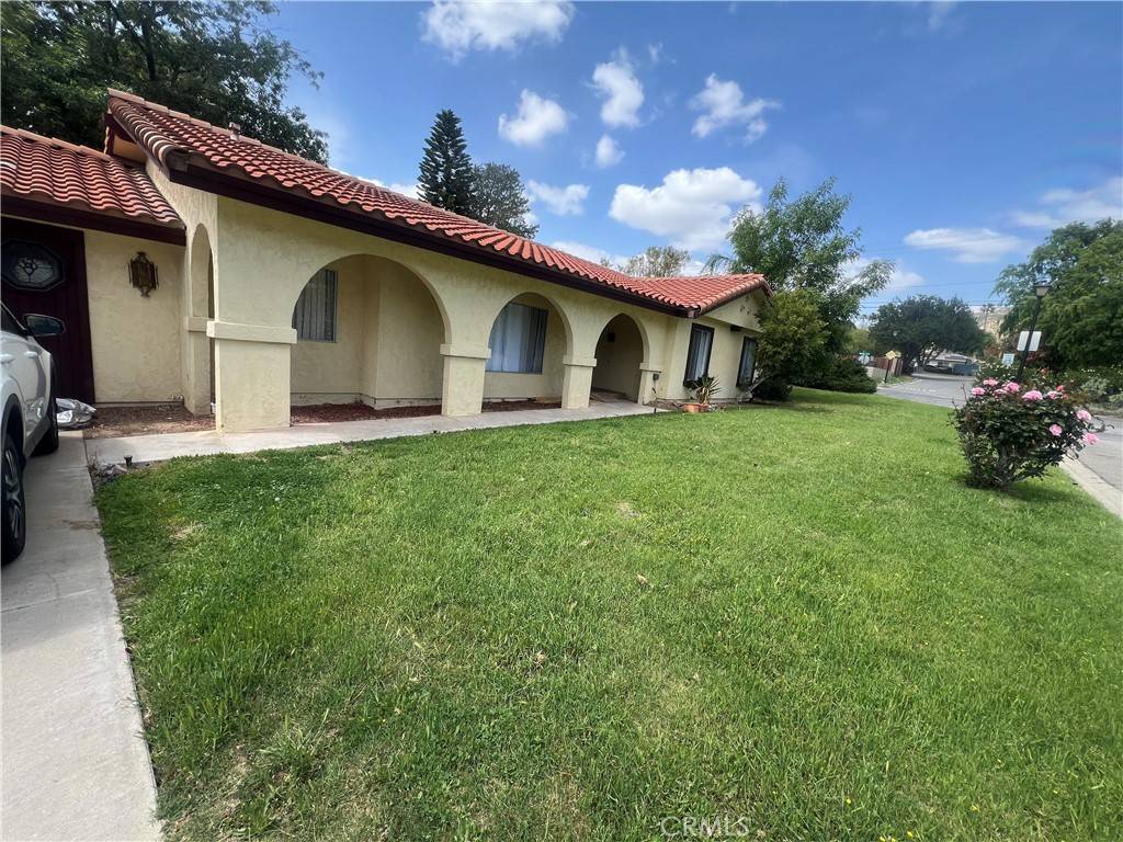 Riverside, CA 92507,3303 Maricopa DR