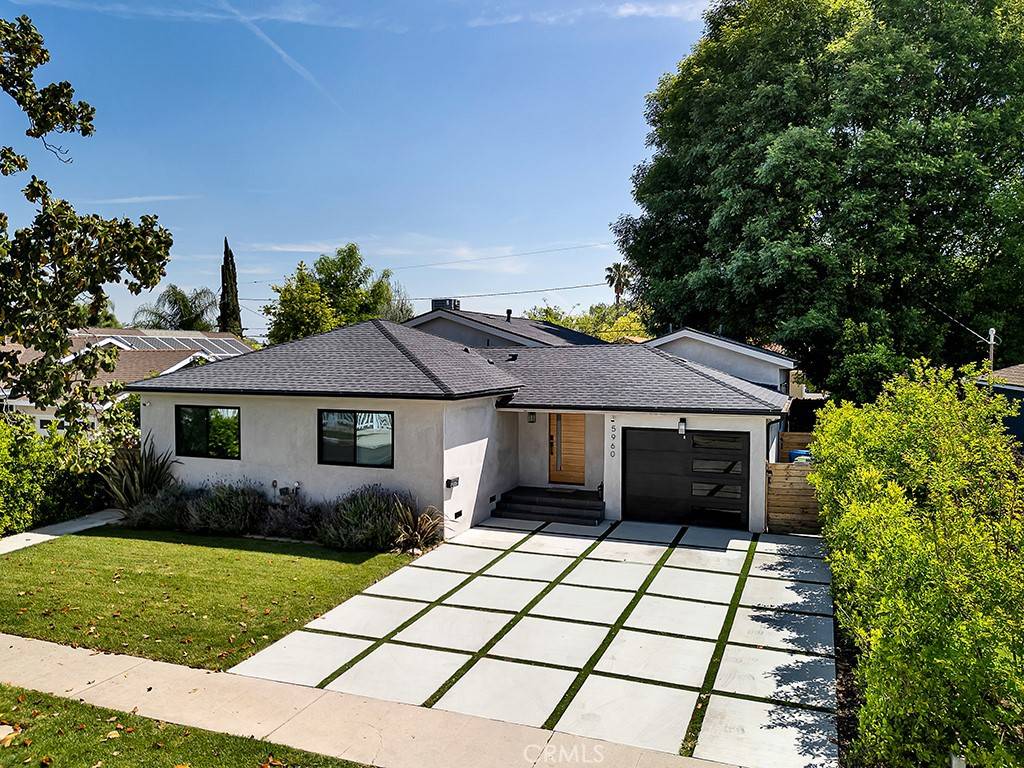 Encino, CA 91316,5960 Jellico AVE