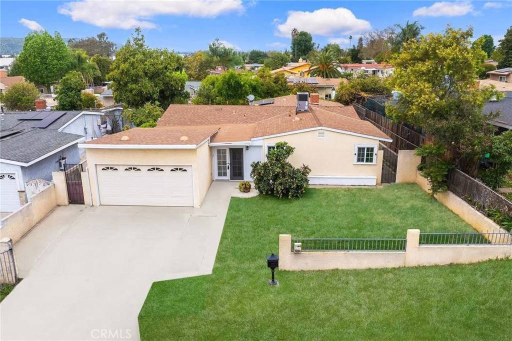 La Puente, CA 91744,511 Dalesford DR