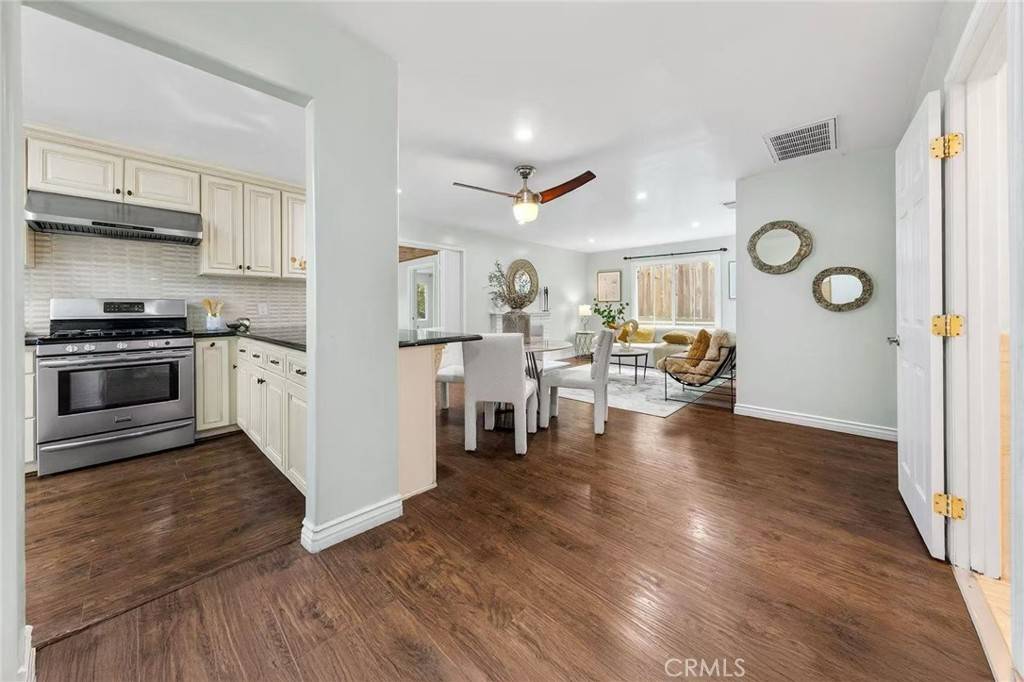 La Puente, CA 91744,511 Dalesford DR
